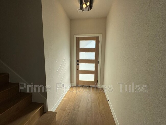 Foto del edificio - 1102 E Delmar Pl