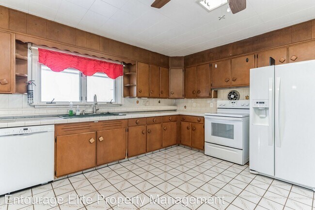 Building Photo - 3 br, 2 bath House - 512 Elizabeth Drive