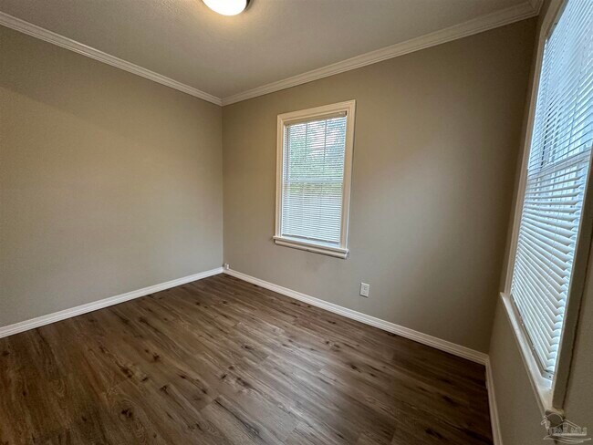 Foto del edificio - 1314 Dexter Ave