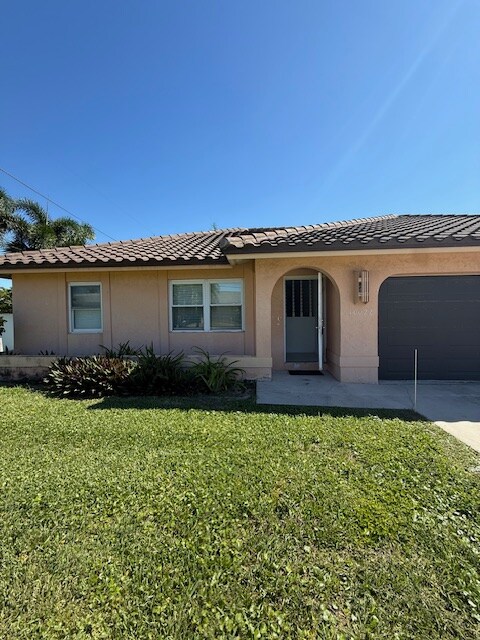 Foto principal - 10022 8th St N