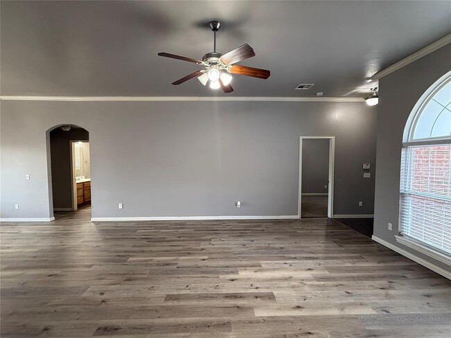 Building Photo - 2280 Scissortail Landing Dr