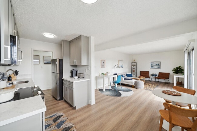 Building Photo - ArtHaus Central