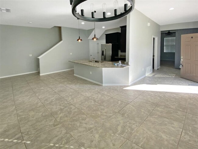 Building Photo - 3943 Claybrook Dr