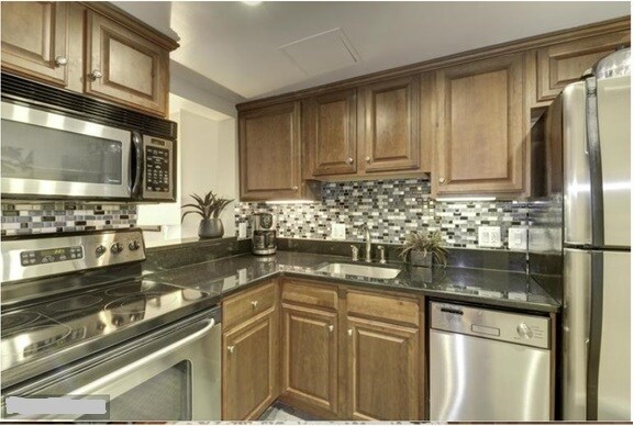 Foto del edificio - 2311 M St NW