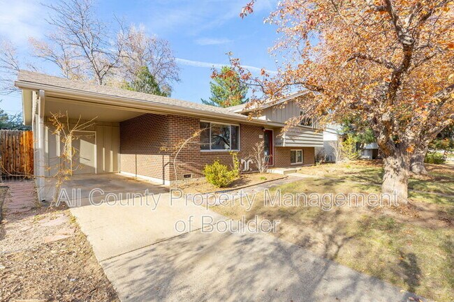 Building Photo - 4481 Hamilton Ct