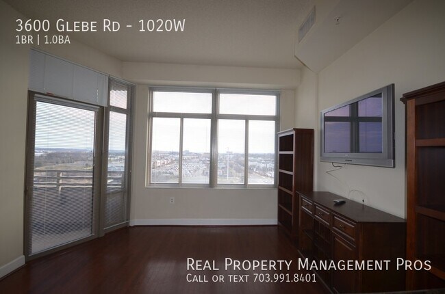 Building Photo - Stunning View at the Popular Eclipse on Ce...