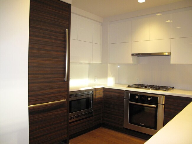 Foto del edificio - Exquisite 2 Bed/2 Bath Downtown Condo at I...