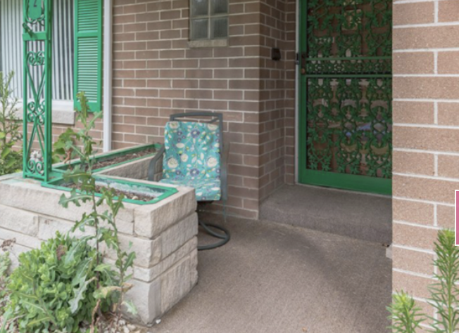 Primary Photo - 2222 Hollywood Pl
