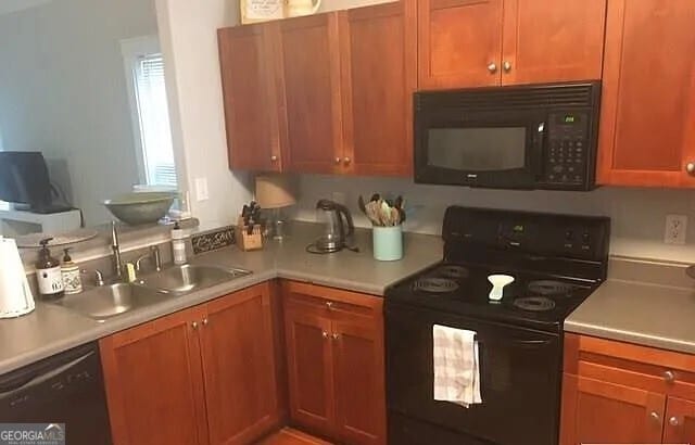 Foto del edificio - 2060 Lakeside Dr