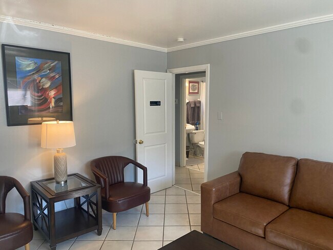 Foto del edificio - 810 Clarendon St