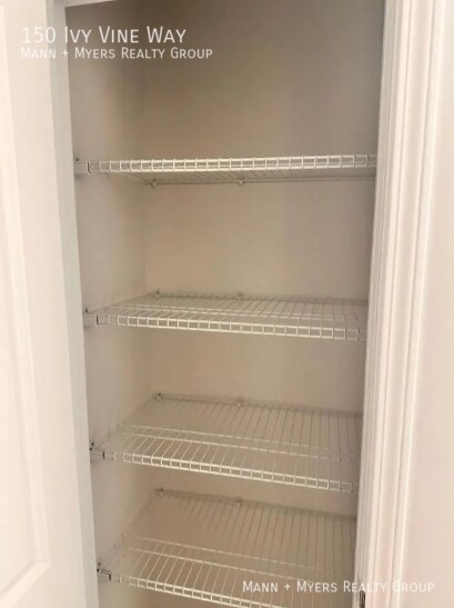 Building Photo - 150 Ivy Vine Wy