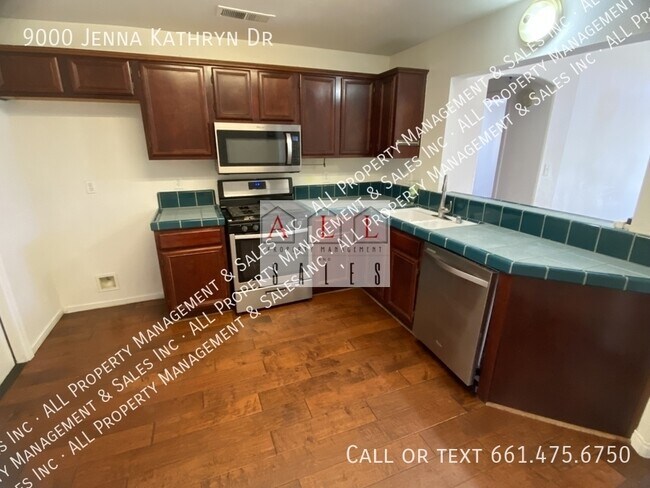 Foto del edificio - 9000 Jenna Kathryn Dr