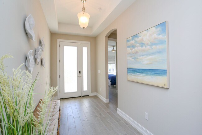 Foto del edificio - ** BRAND NEW MODERN 4 BEDROOM ABSOLUTELY S...
