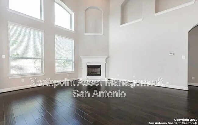 Foto del edificio - 13706 Meadowick Dr