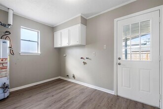 Building Photo - 4106 Cypress Hill Dr