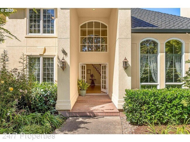 Building Photo - 4 br, 3.5 bath House - 21285 SW Wyndham Hi...