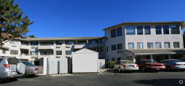 Building Photo - Standiford Place