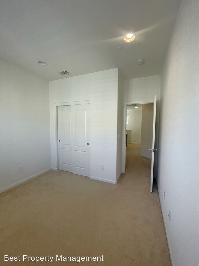 Foto del edificio - 4 br, 3 bath House - 48977 Manna Grass Ter...