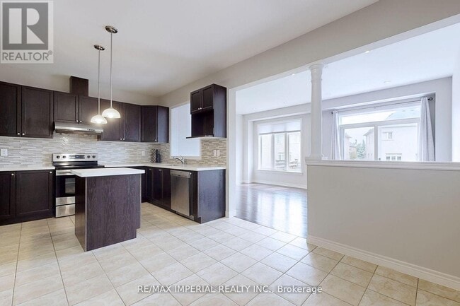 Building Photo - 39 Millhouse Ct