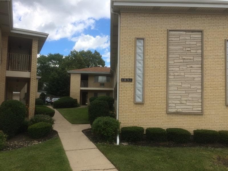 1031 N Northwest Hwy Unit B1, Park Ridge, IL 60068 Condo for Rent in