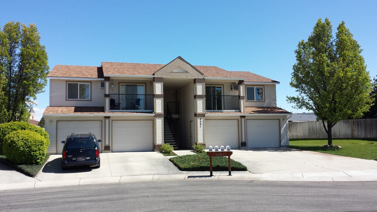 Foto principal - 8087 W Cory Ct