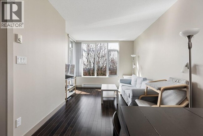 Building Photo - 9009 Cornerstone Mews