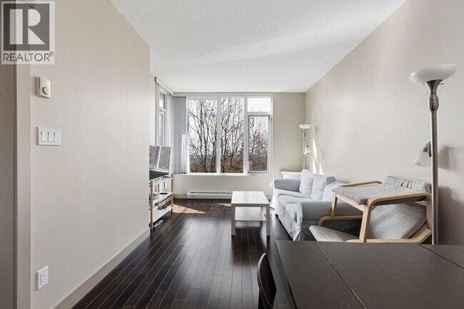 Photo du bâtiment - 9009 Cornerstone Mews