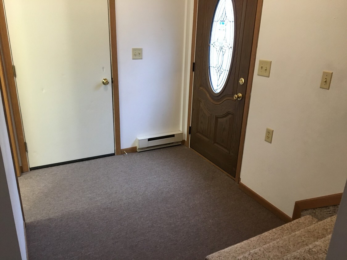 1064 Lakeshore Dr Unit 1064, Pioneer, OH 43554 Condo for Rent in