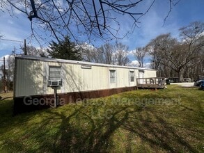 Building Photo - 581 Ila Rd