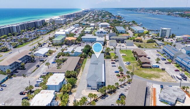 Foto del edificio - 312 Bream Ave