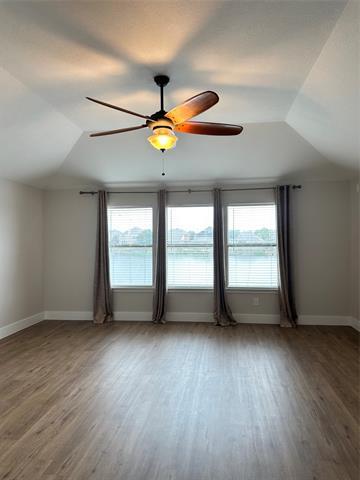 Foto del edificio - 4568 Lakeside Hollow St