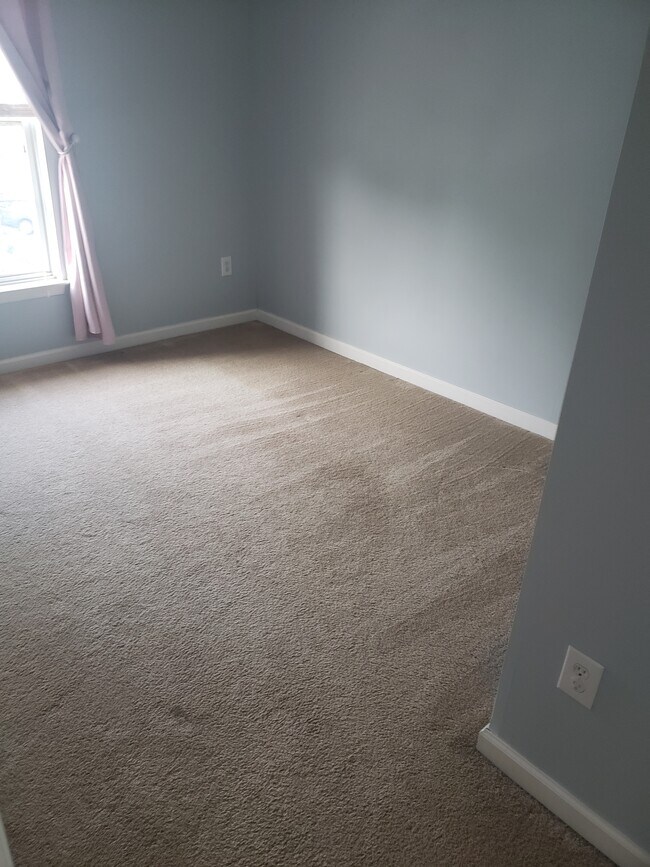 Building Photo - 414 Terrace Dr