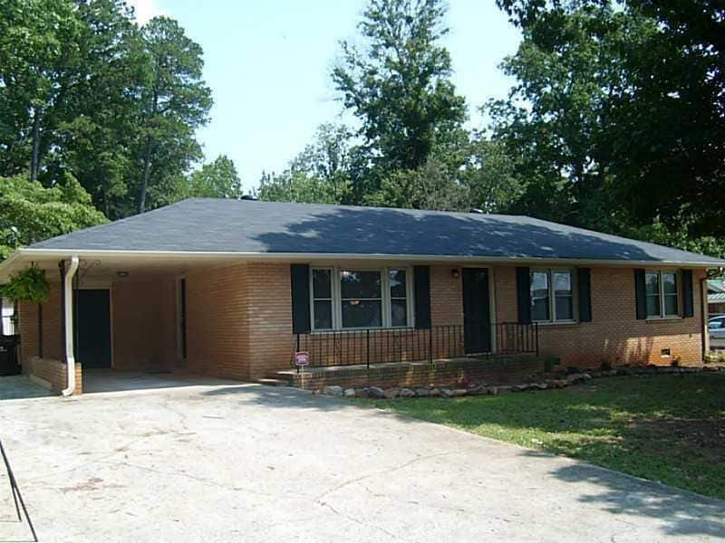 Primary Photo - 13 Roving Rd
