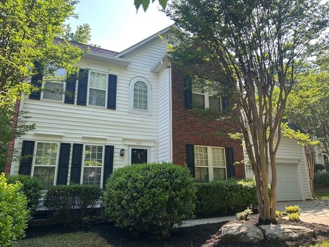 Photo - 226 Windsong Dr House