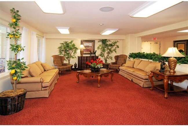 Foto del edificio - 2820 Wind River Ln