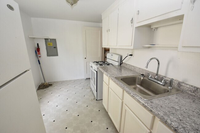 Foto del edificio - South Bend 2 Bedroom Home for Rent in Keller Park