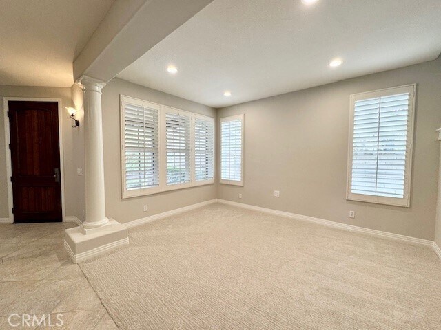 Building Photo - 42 Vela Ct