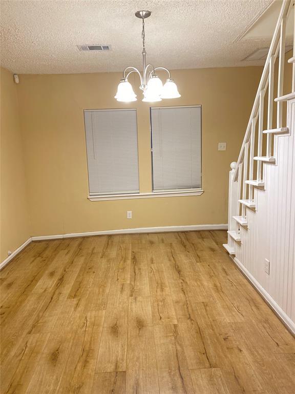 Foto del edificio - 5527 Truett St