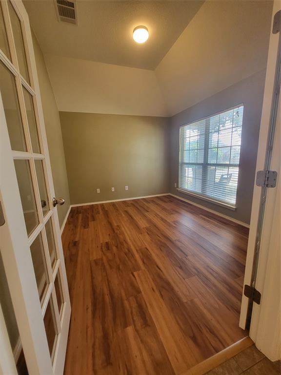 Building Photo - 11021 Casitas Dr