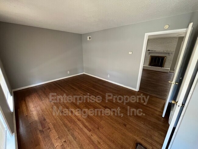 Foto del edificio - 5254 Haleville Rd