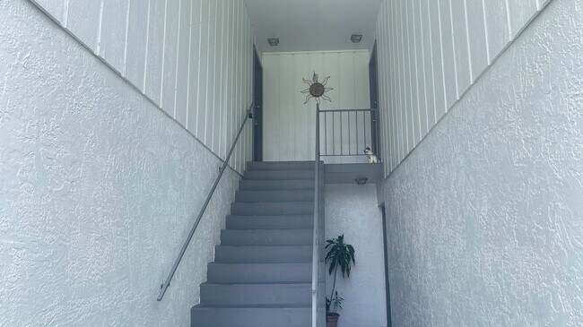 Foto del edificio - 1000 S Semoran Blvd