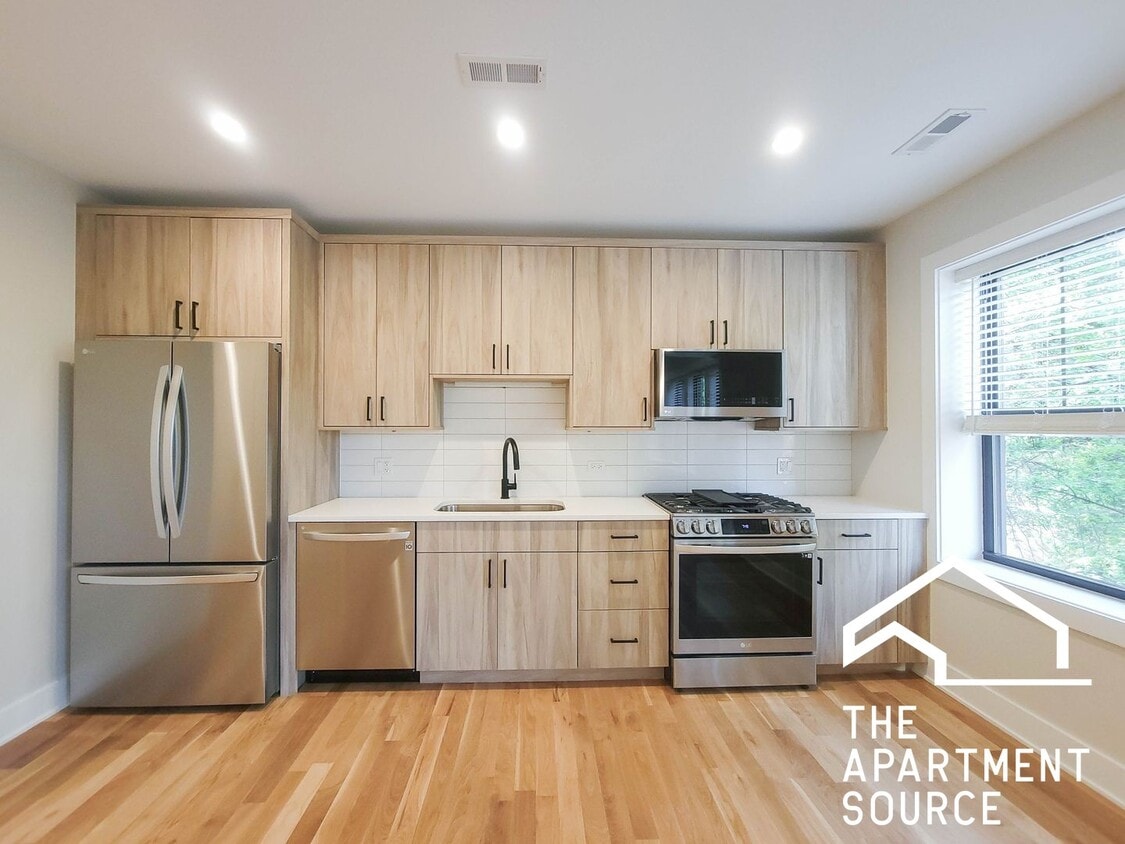 Photo - 2237.5 North Bissell St. Unit 3E