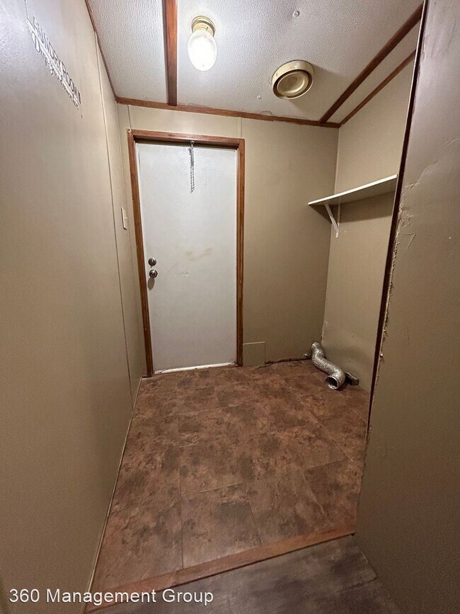 Building Photo - 2 br, 2 bath House - 441 Mt. Vernon Drive