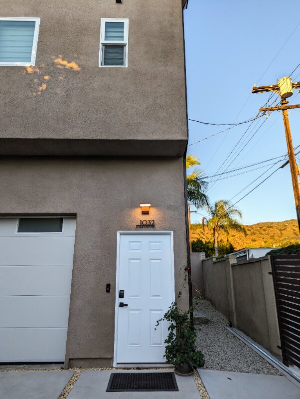Foto del edificio - 1032 E Fairmount Rd
