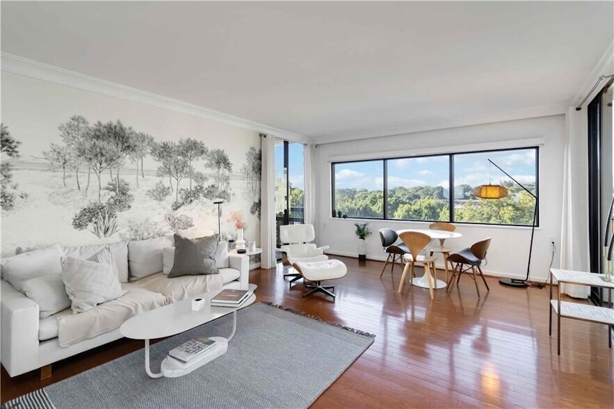 Foto principal - 1130 Piedmont Ave NE
