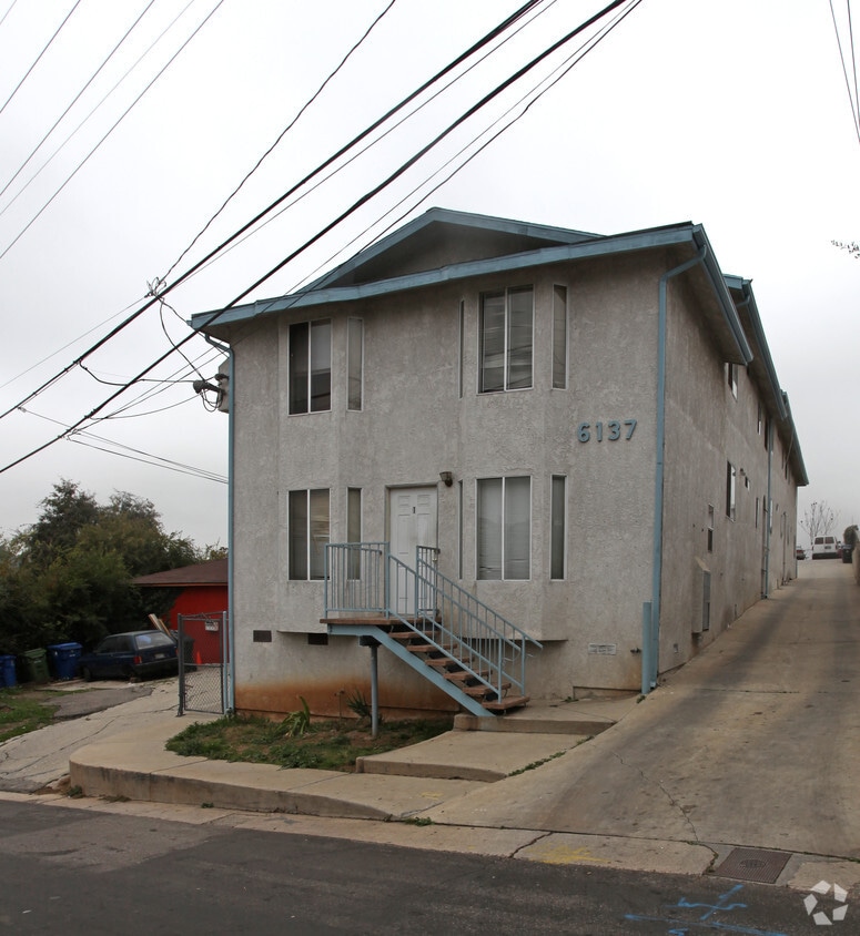 Building Photo - 6137 Toltec Way