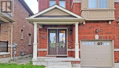 Building Photo - 625 Sweetwater Cres