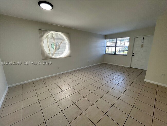 Foto del edificio - 11047 SW 154th Ct