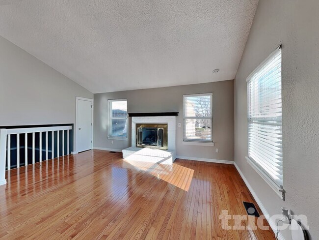 Foto del edificio - 5045 S Ventura St