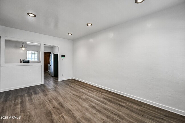 Foto del edificio - 2711 N 7th St